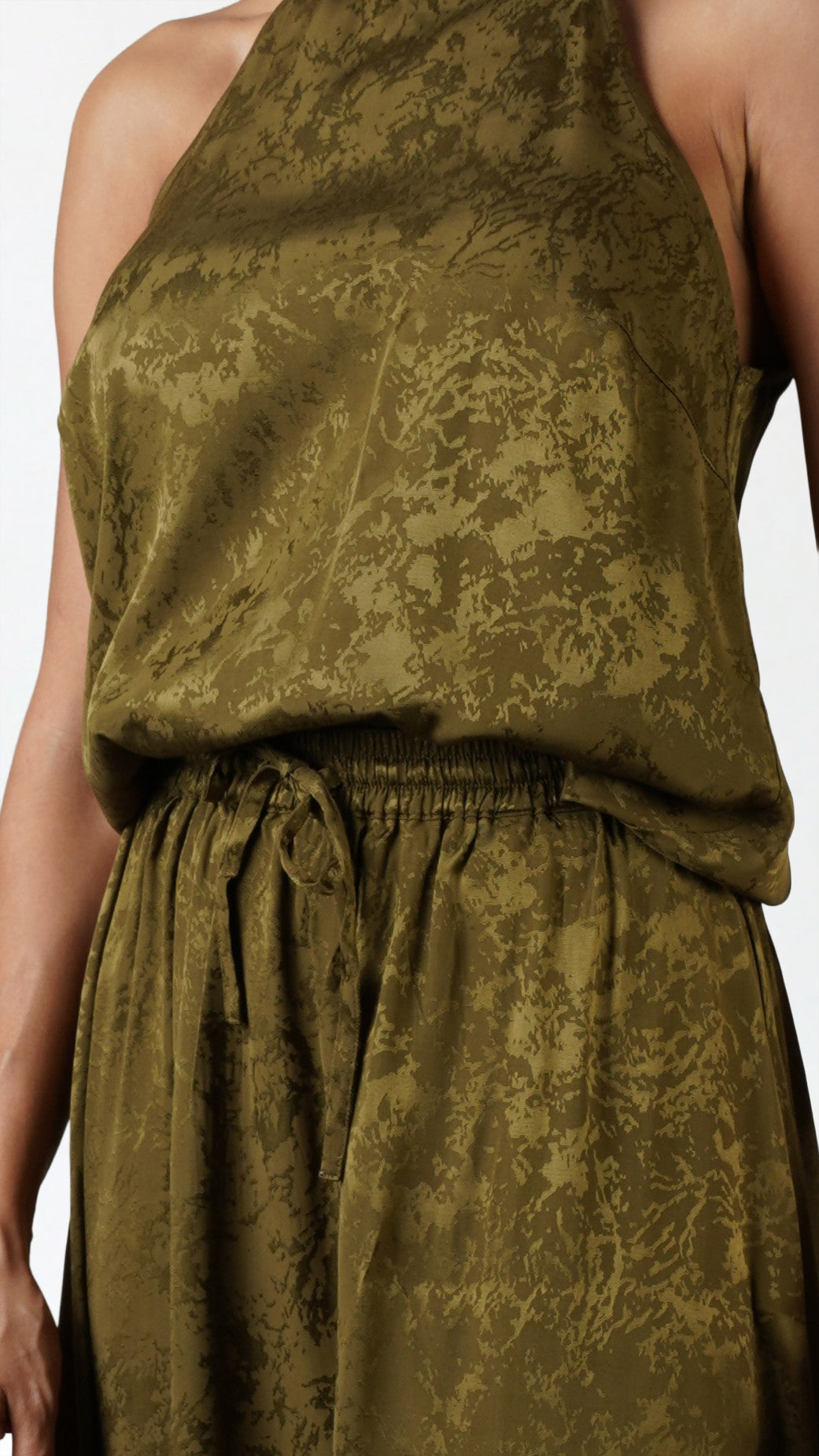 Susan Set Olive Green Halter Neck Two-Piece | Massini UAE Susan Set Olive Green Halter Neck Two-Piece | Massini UAE