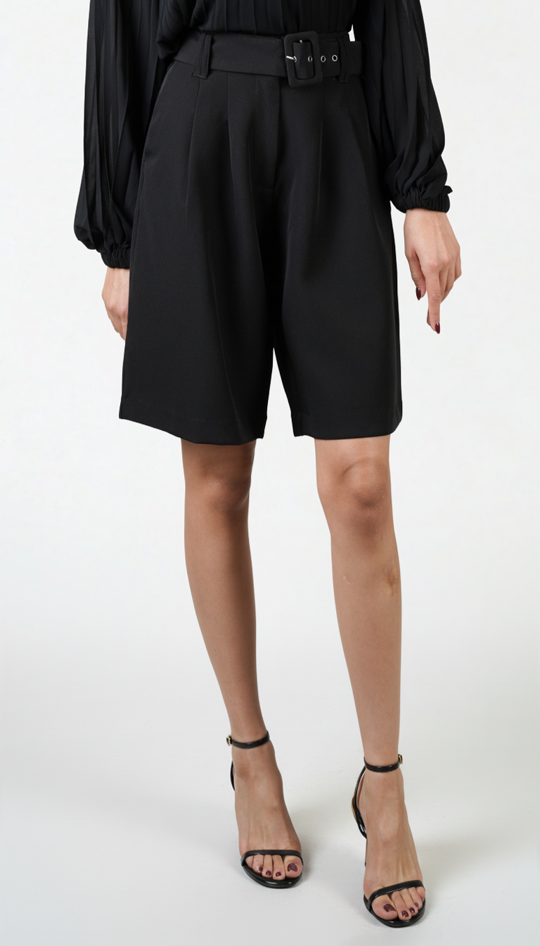 Cera Short